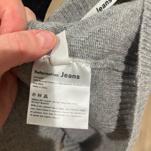 Reformation cashmere sweater - Picture 4 of 4